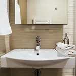 Отель Walter 4*