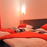 Отель Walter 4*